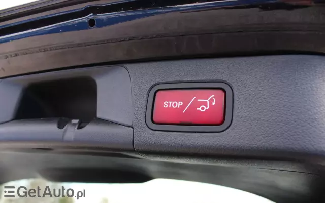 MERCEDES-BENZ Klasa B 200 d 8G-DCT AMG Line