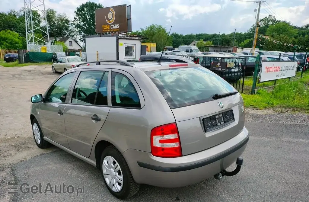 SKODA Fabia 