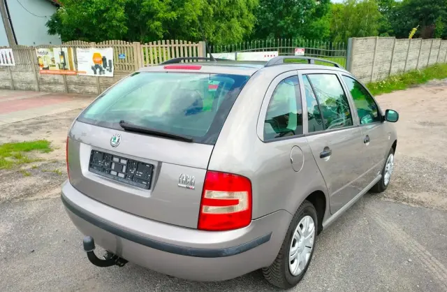 SKODA Fabia 
