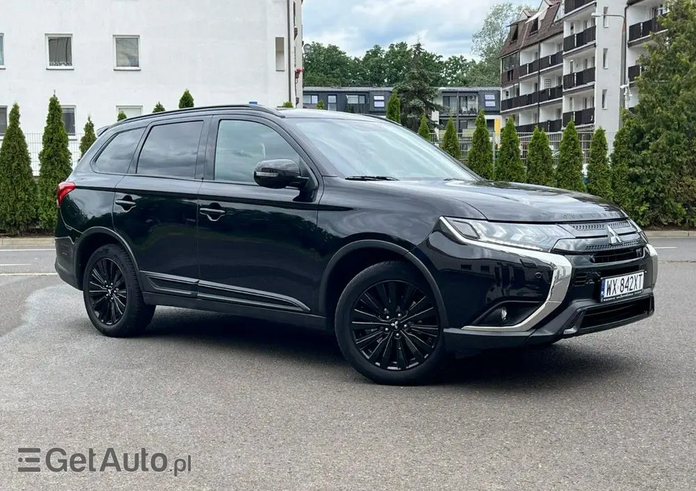 MITSUBISHI Outlander 2.0 Intense 2WD CVT