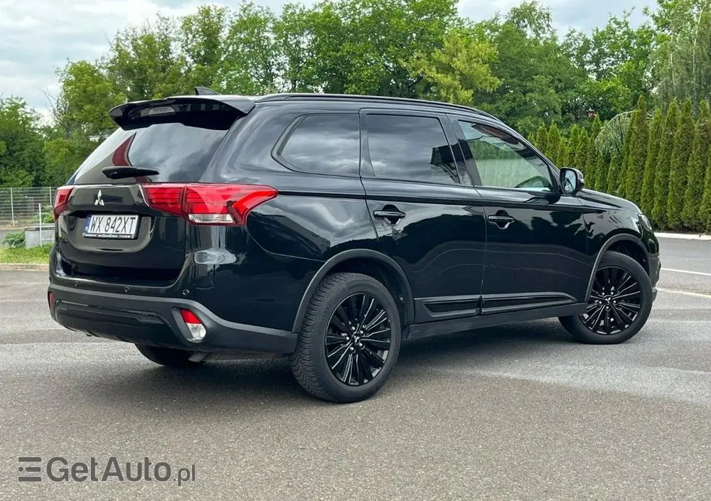 MITSUBISHI Outlander 2.0 Intense 2WD CVT