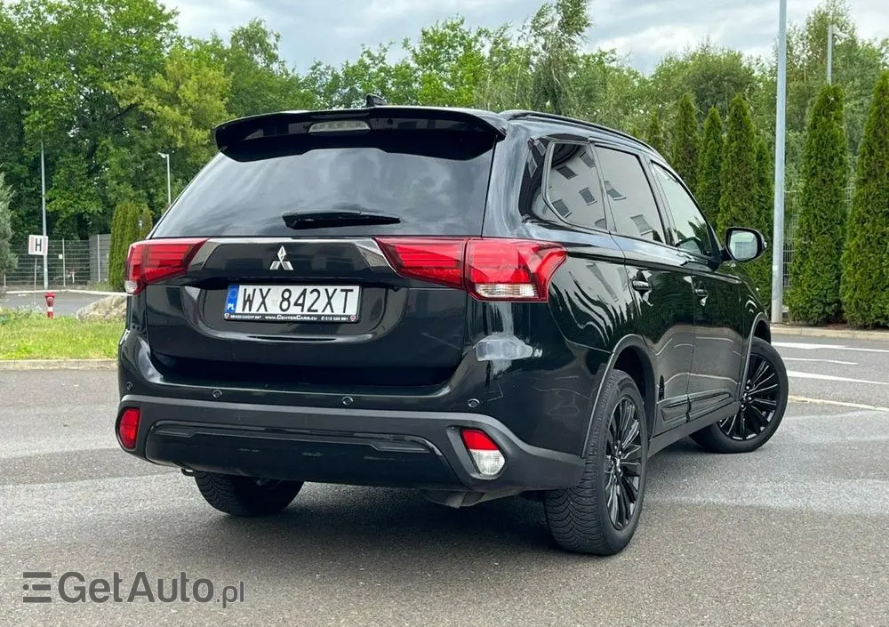 MITSUBISHI Outlander 2.0 Intense 2WD CVT