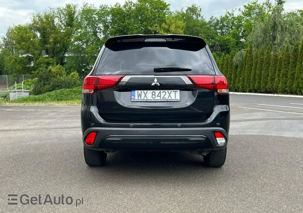 MITSUBISHI Outlander 2.0 Intense 2WD CVT