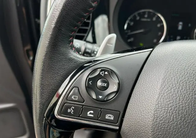 MITSUBISHI Outlander 2.0 Intense 2WD CVT