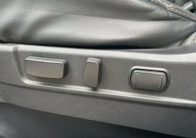 MITSUBISHI Outlander 2.0 Intense 2WD CVT