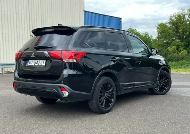 MITSUBISHI Outlander 2.0 Intense 2WD CVT