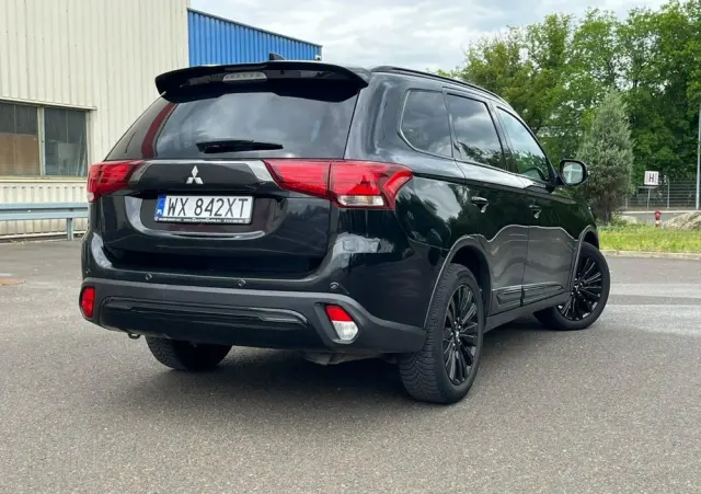 MITSUBISHI Outlander 2.0 Intense 2WD CVT