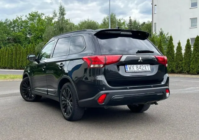 MITSUBISHI Outlander 2.0 Intense 2WD CVT