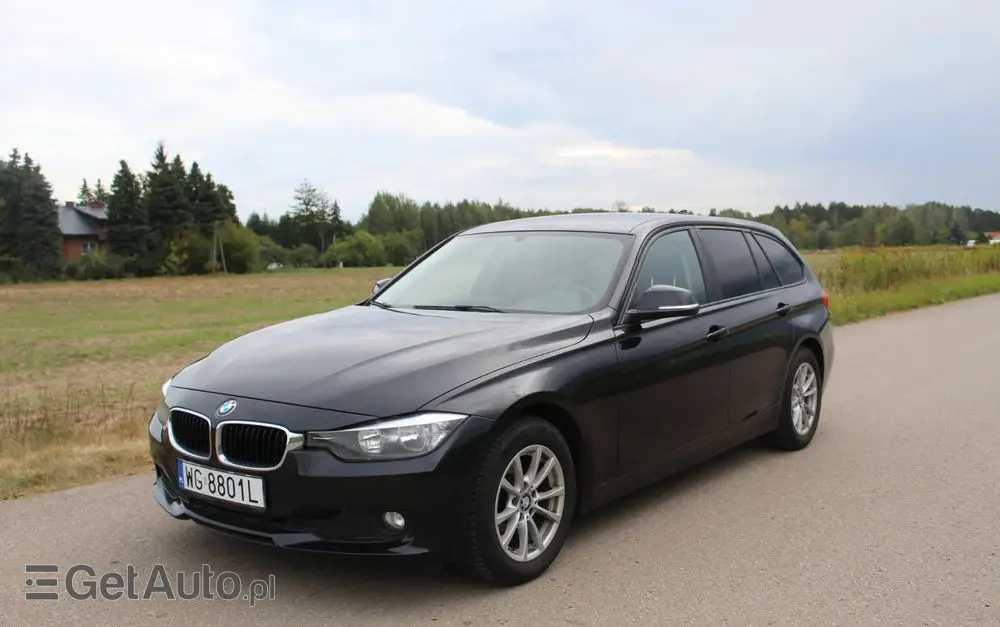 BMW Seria 3 318d