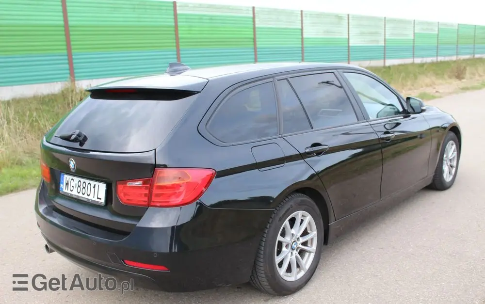 BMW Seria 3 318d