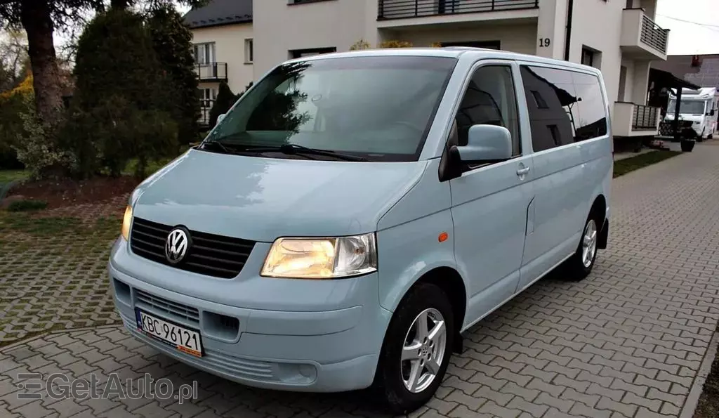 VOLKSWAGEN TRANSPORTER 