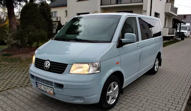 VOLKSWAGEN TRANSPORTER 