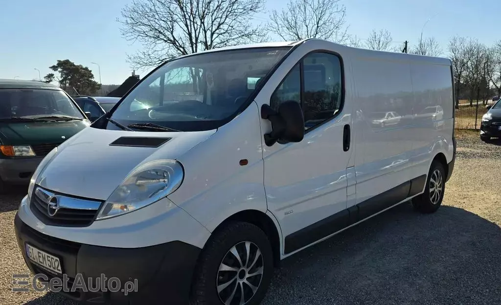 OPEL Vivaro 
