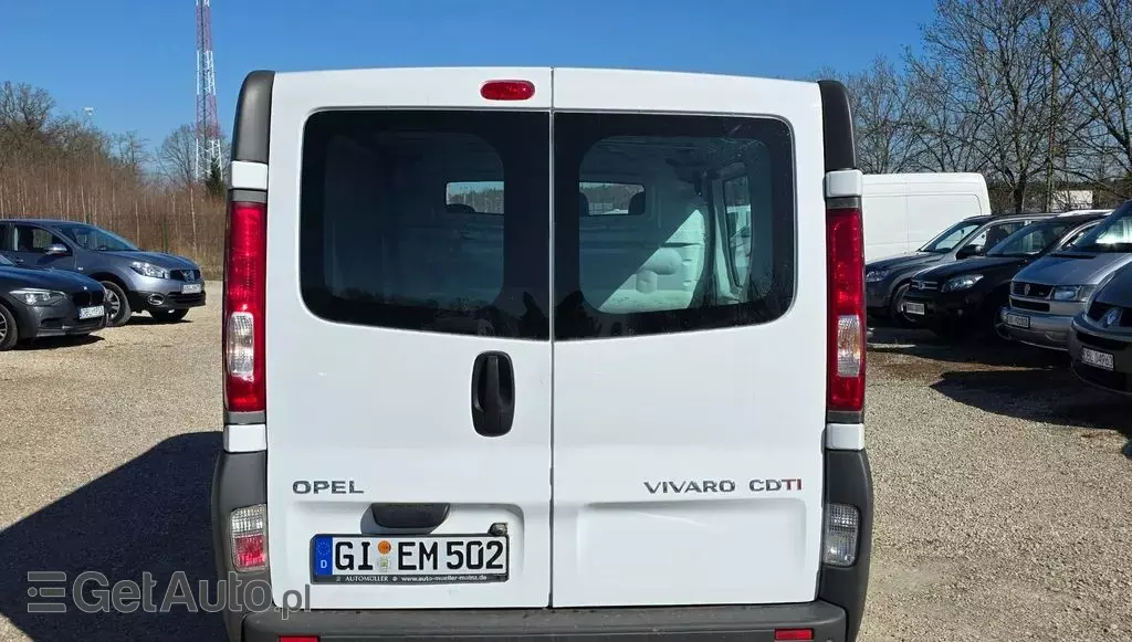 OPEL Vivaro 