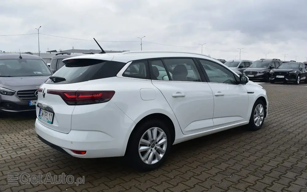 RENAULT Megane Ver-1-5-blue-dci-zen