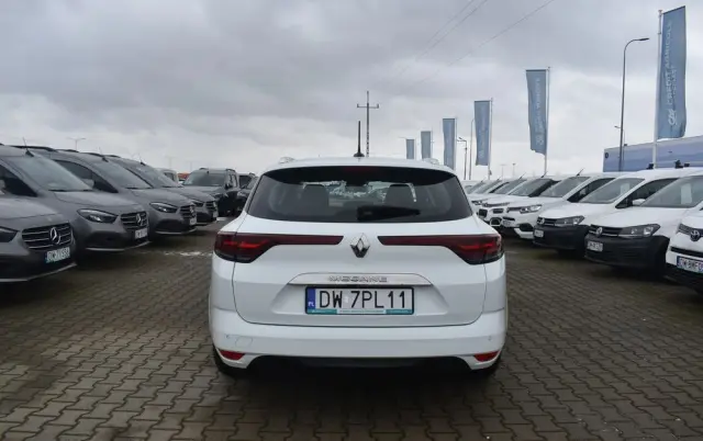 RENAULT Megane Ver-1-5-blue-dci-zen