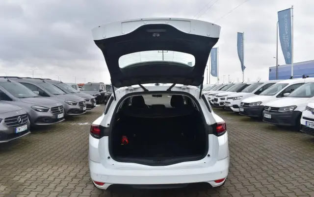 RENAULT Megane Ver-1-5-blue-dci-zen