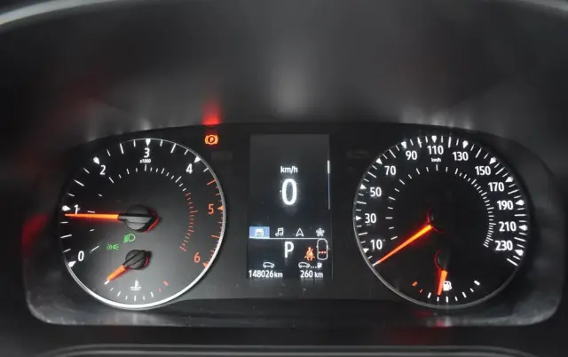 RENAULT Megane Ver-1-5-blue-dci-zen