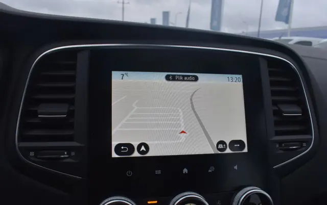 RENAULT Megane Ver-1-5-blue-dci-zen