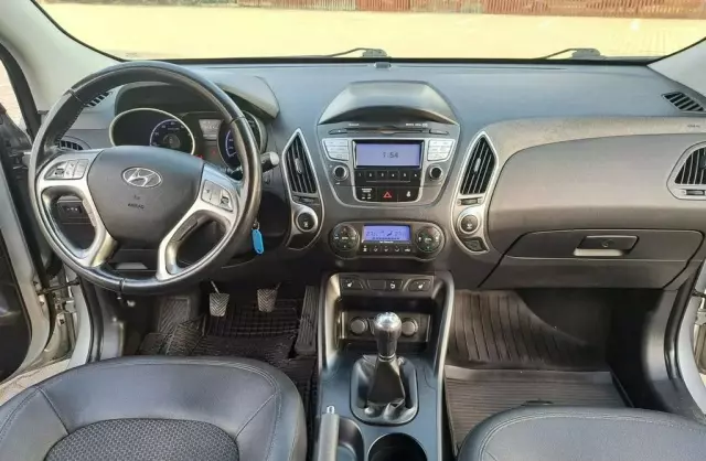 HYUNDAI Ix35 