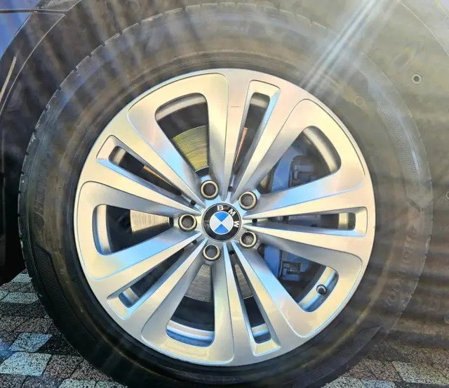 BMW Seria 7 740d