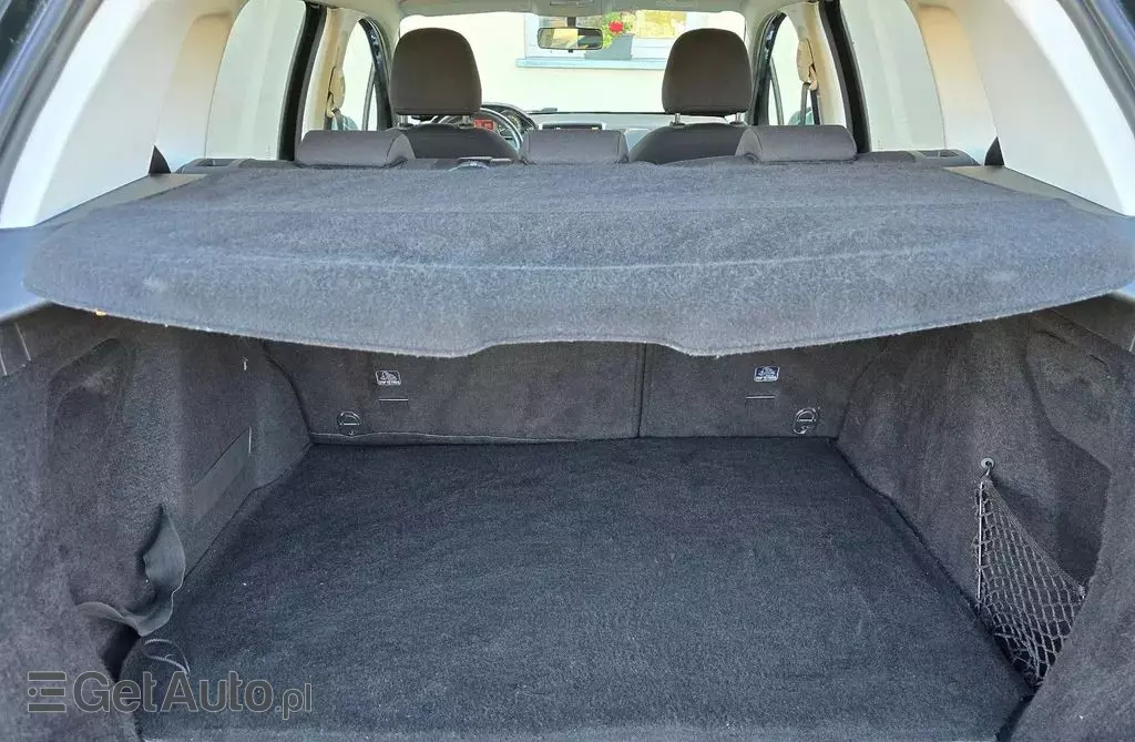 PEUGEOT 2008 1.2 VTi (82 KM)