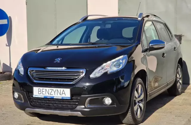 PEUGEOT 2008 1.2 VTi (82 KM)