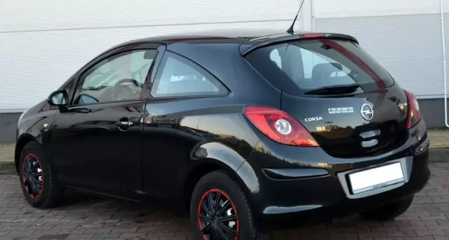 OPEL Corsa 