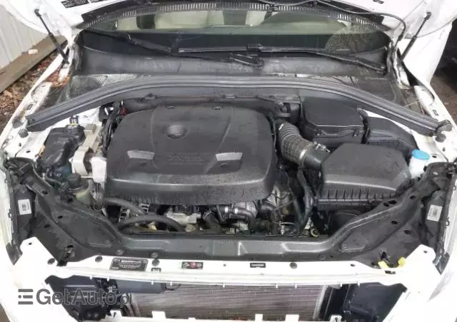 VOLVO XC 60 T6 Drive-E R-Design Momentum