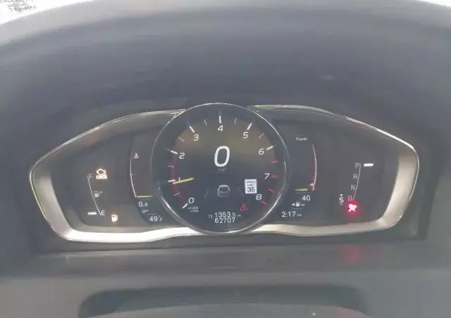 VOLVO XC 60 T6 Drive-E R-Design Momentum