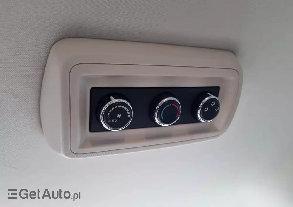 CHRYSLER Grand Voyager 3.8 Automatik Limited