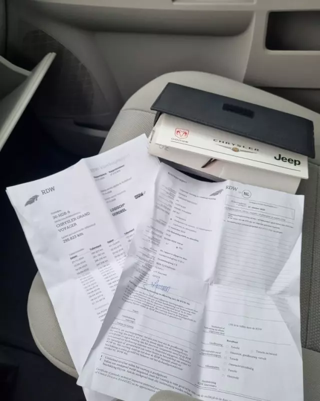 CHRYSLER Grand Voyager 3.8 Automatik Limited