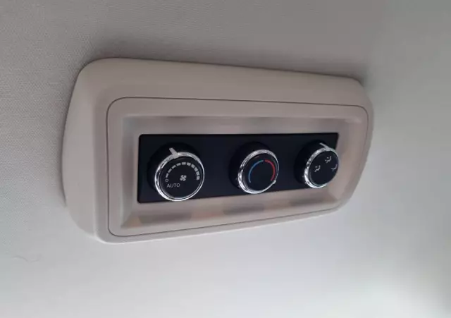 CHRYSLER Grand Voyager 3.8 Automatik Limited