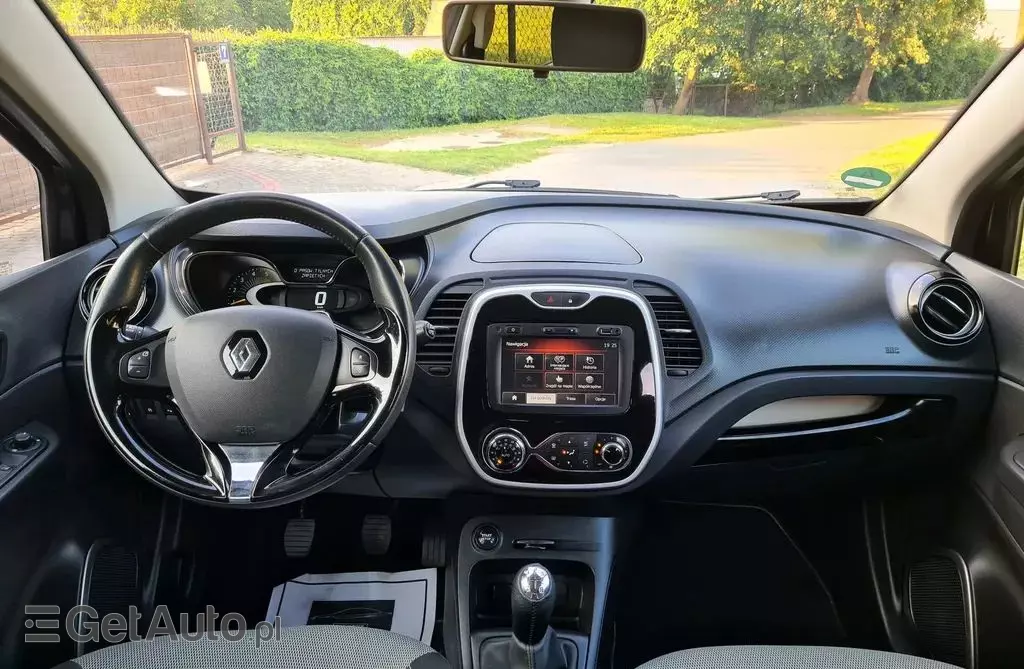 RENAULT Captur 