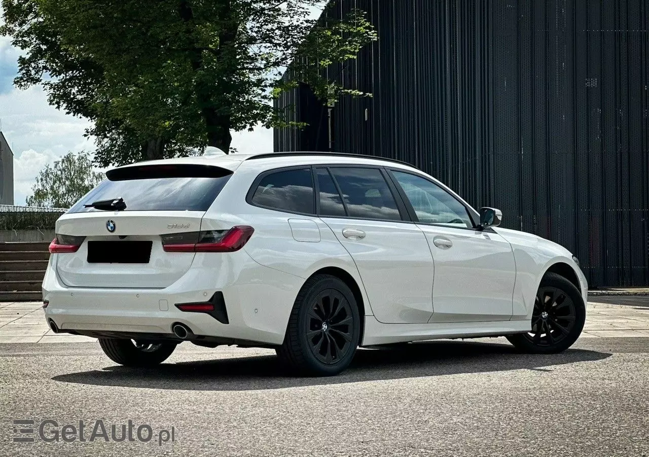 BMW Seria 3 318d Sport Line