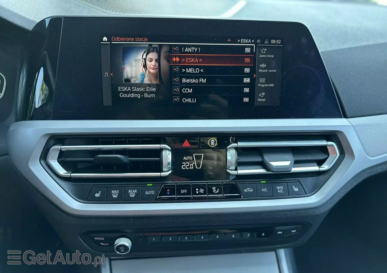 BMW Seria 3 318d Sport Line