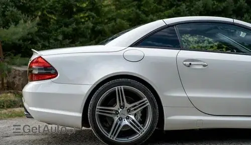 MERCEDES-BENZ SL 