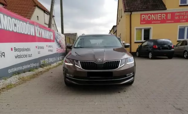 SKODA Octavia 
