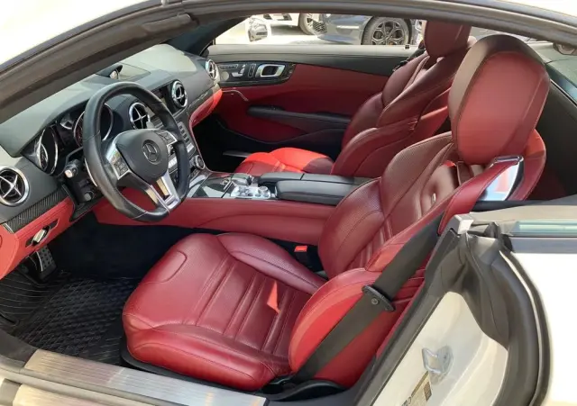 MERCEDES-BENZ SL 63 AMG AMG Speedshift MCT 7-Gang Sportgetriebe