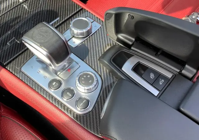 MERCEDES-BENZ SL 63 AMG AMG Speedshift MCT 7-Gang Sportgetriebe