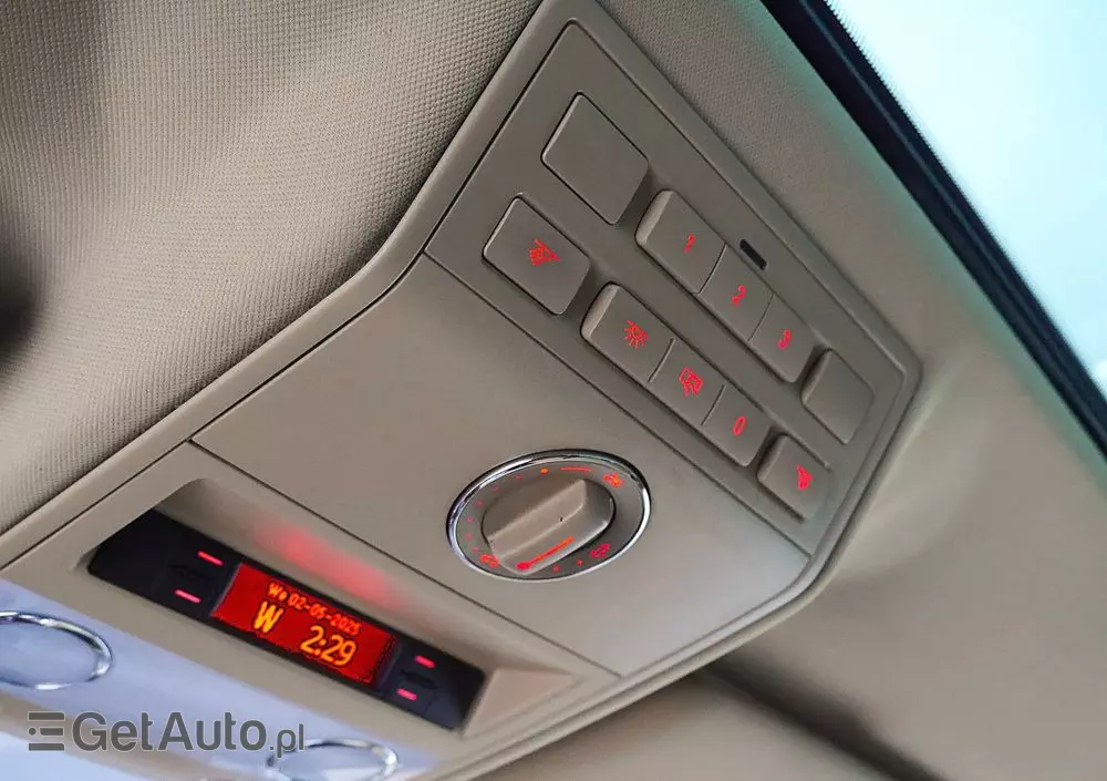 VOLKSWAGEN Touareg 4.2 V8 Automatik Individual