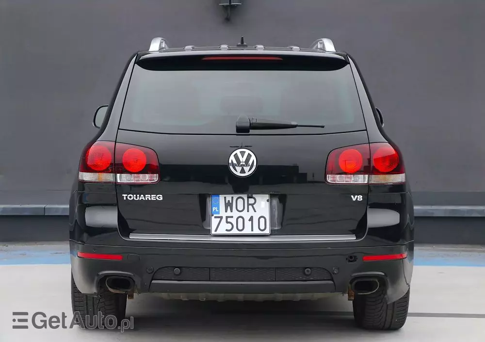 VOLKSWAGEN Touareg 4.2 V8 Automatik Individual