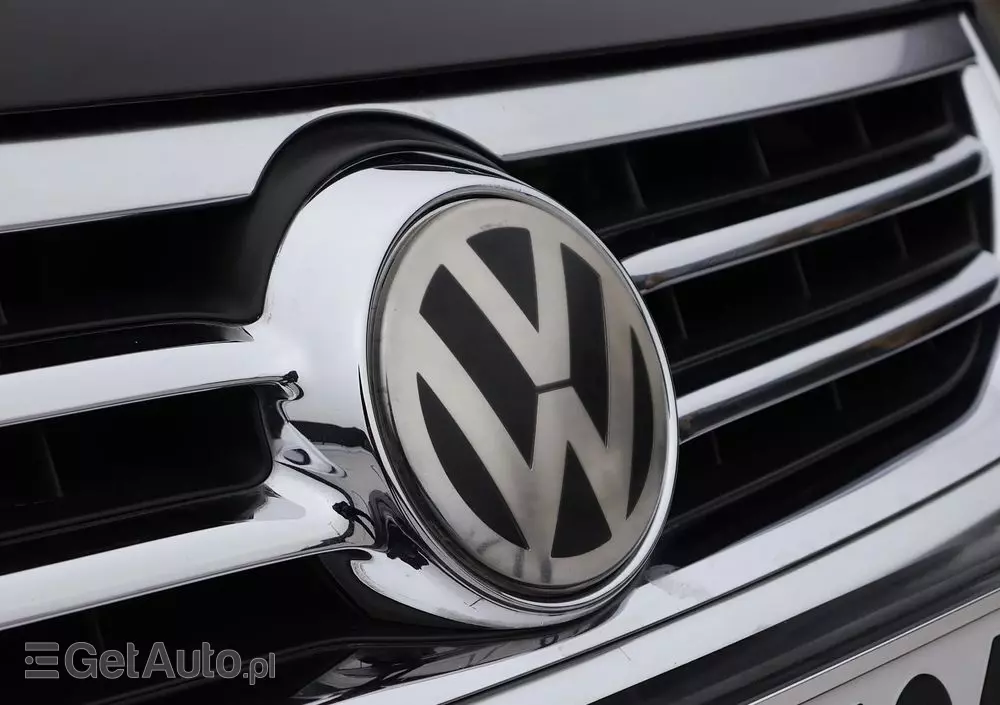 VOLKSWAGEN Touareg 4.2 V8 Automatik Individual