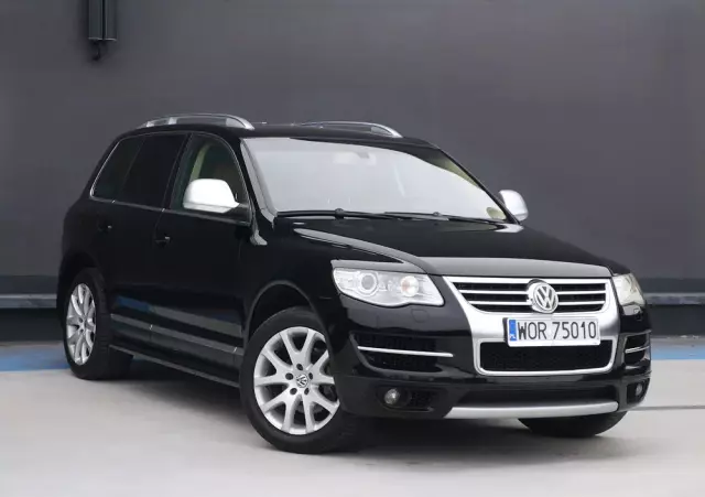 VOLKSWAGEN Touareg 4.2 V8 Automatik Individual