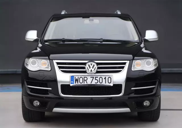 VOLKSWAGEN Touareg 4.2 V8 Automatik Individual