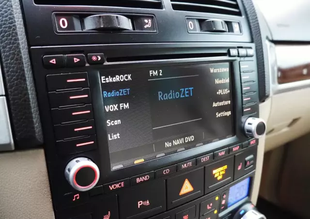 VOLKSWAGEN Touareg 4.2 V8 Automatik Individual