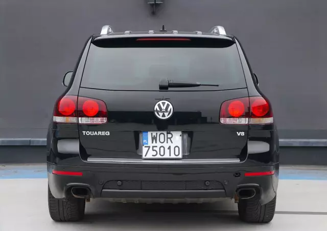 VOLKSWAGEN Touareg 4.2 V8 Automatik Individual