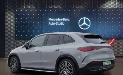 MERCEDES-BENZ EQE 