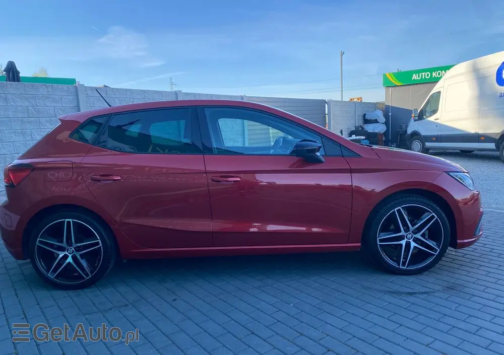 SEAT Ibiza 1.0 TSI S&S FR Black Edition