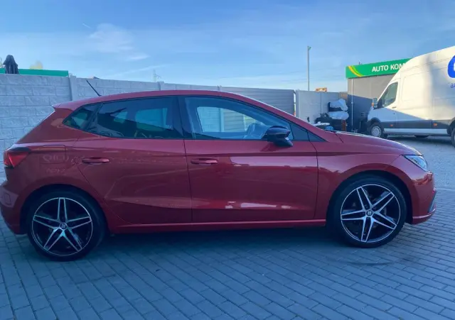 SEAT Ibiza 1.0 TSI S&S FR Black Edition
